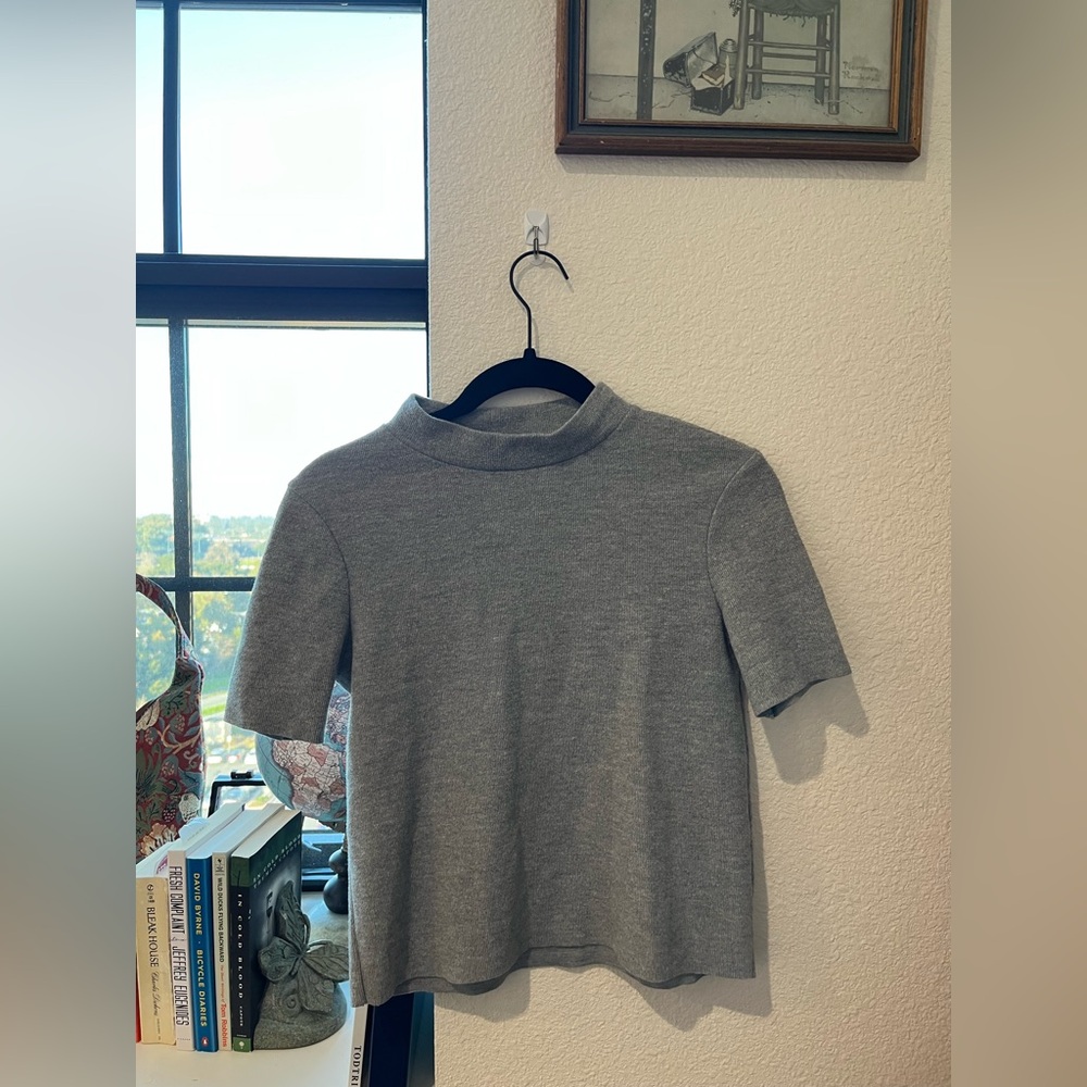 Zara grey mock neck short sleeve